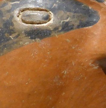 Muestra: Superficie de la paqcha diaguita-inca del Museo del Limarí.